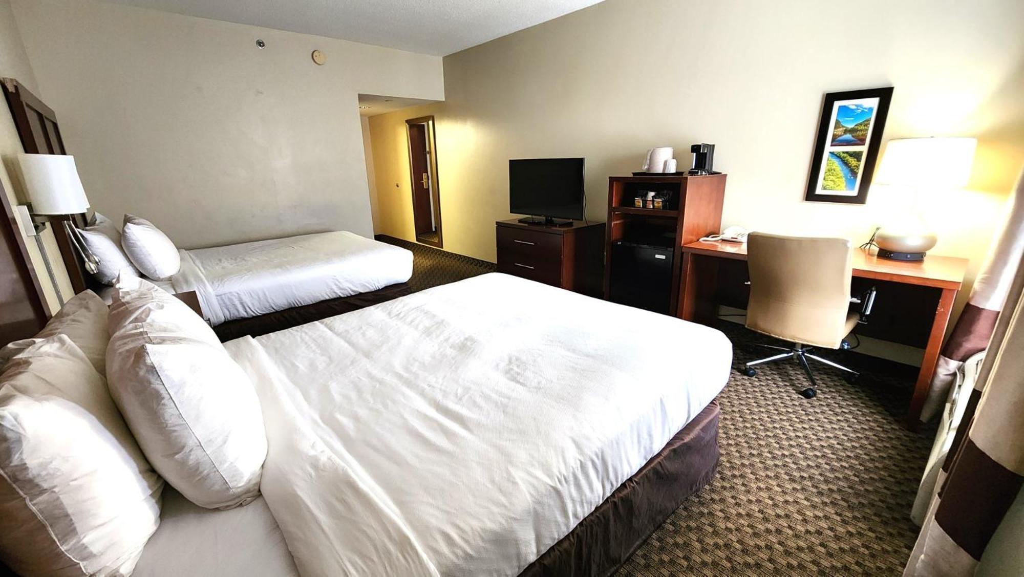 Comfort Inn & Suites Маунт Поконо Стая снимка