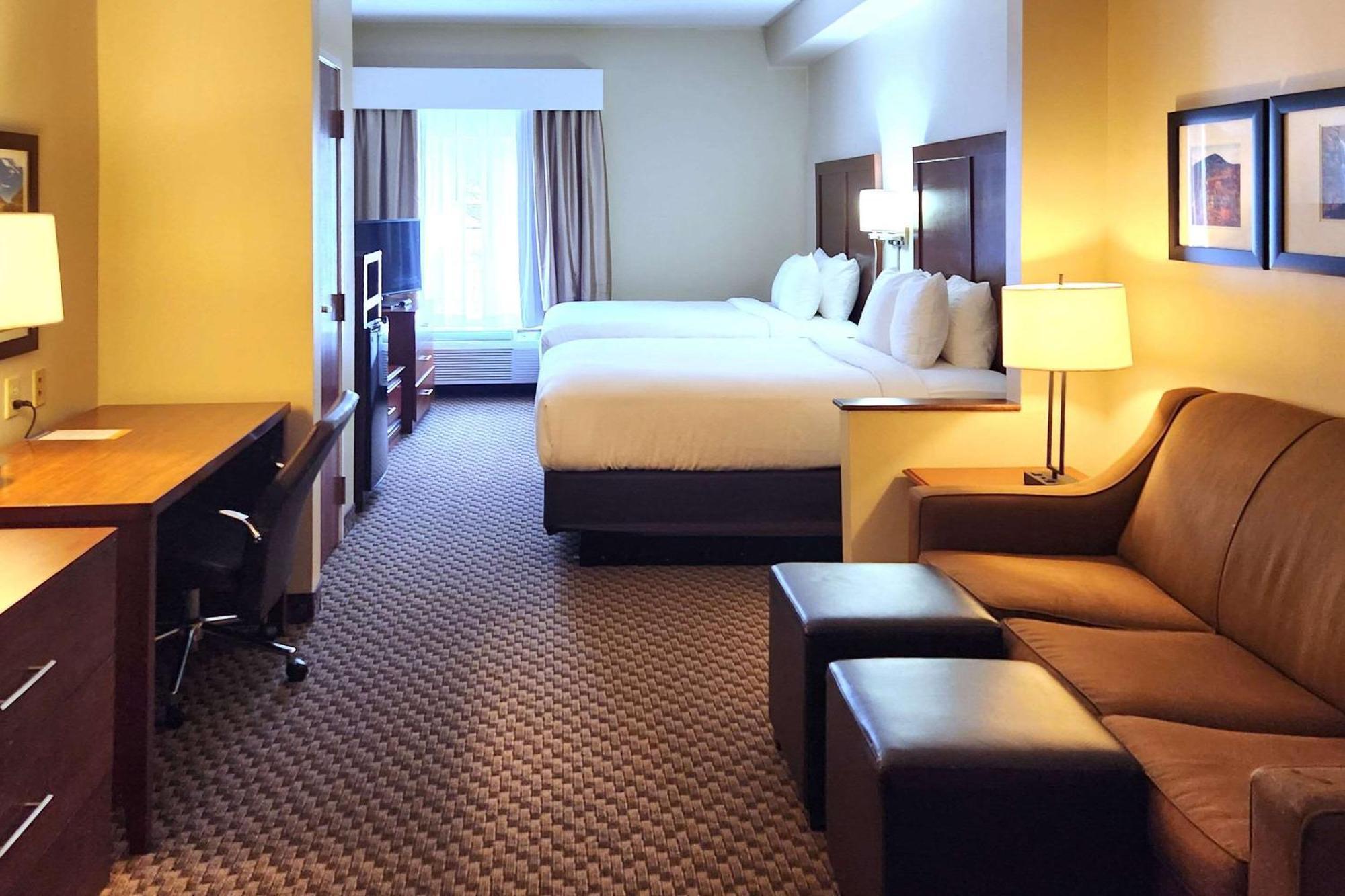 Comfort Inn & Suites Маунт Поконо Екстериор снимка
