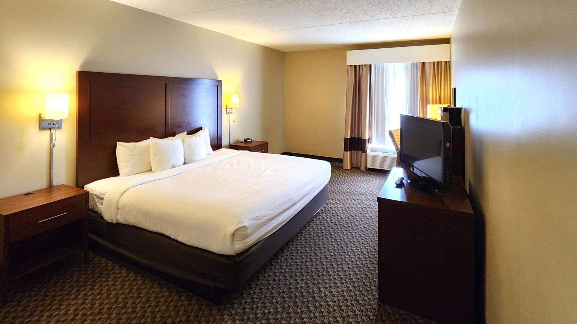 Comfort Inn & Suites Маунт Поконо Екстериор снимка